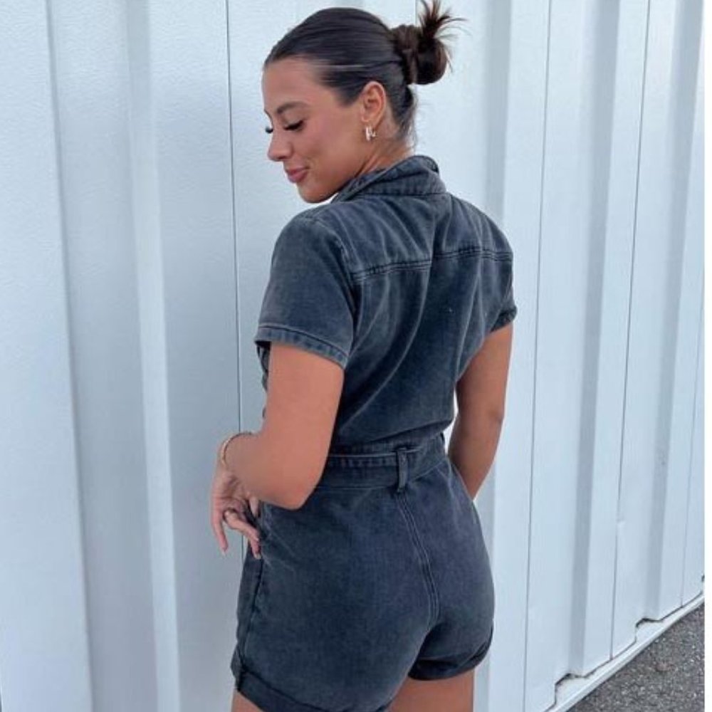 π₯HOT ITEMπ₯ White Fox Boutique Summer Denim Romper in Black Acid - Picture 7 of 12